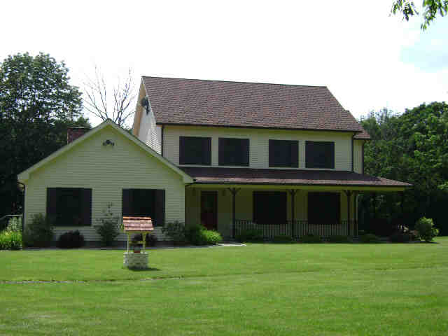 Building photograph for 317 CARMEL HILL RD N